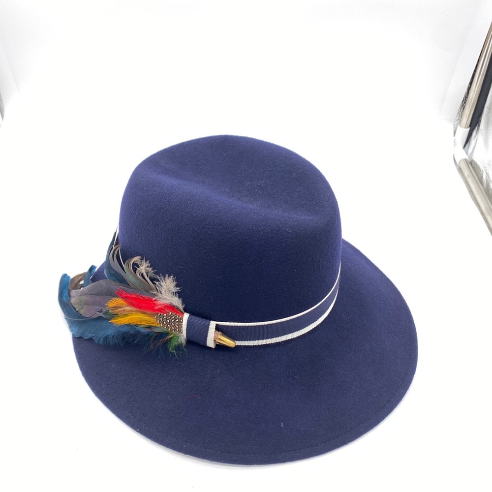Vintage Hat - 100% wool with feather